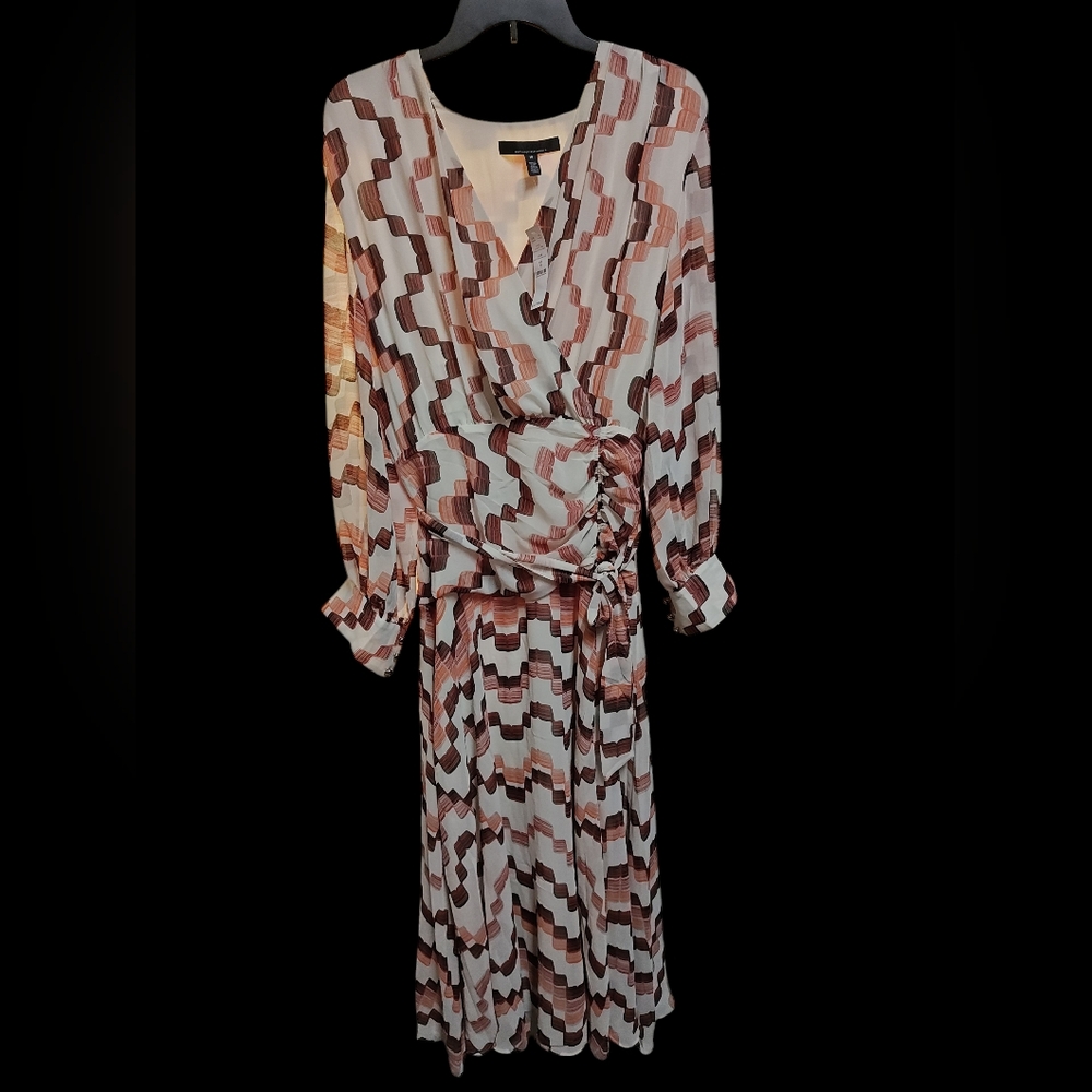 White House Black Market Long Sleeve Dress - Cream and Brown